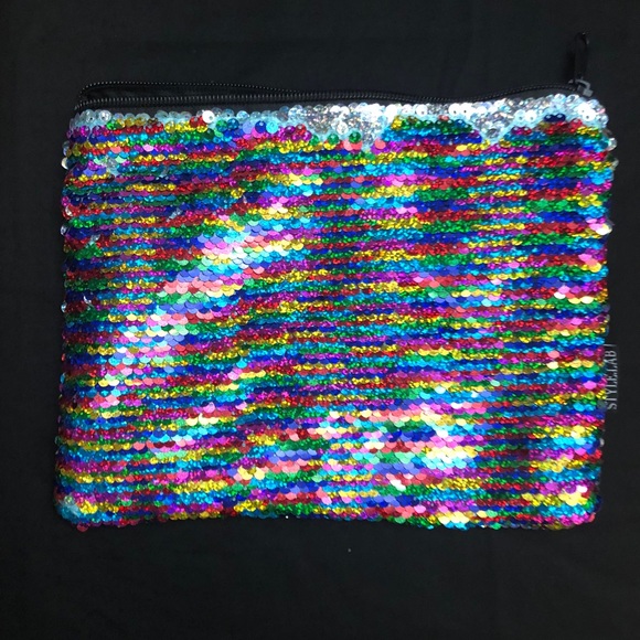 Rainbow Pouch - Picture 2 of 3